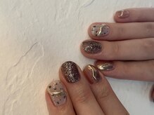 アロナ ネイルサロン アンド スクール(alona)/うずら×ミラー