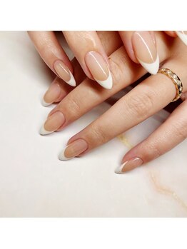 ネイルスペース ヴィザヴィ(NailSpace Vis-a-vis)/バーチャルフレンチ