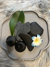 レミューズ(LES MUSES)/バザルトストーン