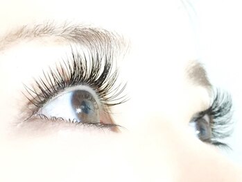 アイマジック 新宿店(EYE MAJIC)/キュートデザイン