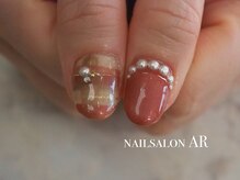 ネイルサロンアンドスクール エーアール(AR)/チェックガーリーネイル♪