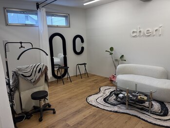 まつげパーマ・エクステ・まゆげサロン　cheri/店内風景