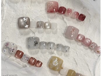 リアンスネイル ヴィヴィッド 岡山店(LianS nail ViViD)の写真/【フットバス・ケア込】お洒落女子は季節感満載で楽しんじゃう♪長持ちフットネイルで年中無敵の足先に♪