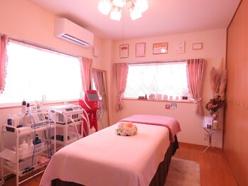 ルピナス(Lupinus)/【内観】エステ室