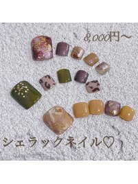爪にフィット！シェラックネイル