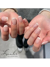 フレンチネイル