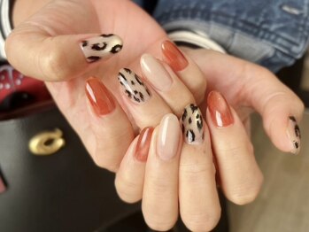 ビューティーライン 湘南台店(BEAUTY LINE)の写真/《パラジェル歴10年の登録サロン》モチ・形に自信あり！カラー200色＆パーツ500種類以上&持込ARTの再現性◎