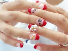 ネイル サロンティーラ(Tilla)/定額ネイル＋Vカットストーン