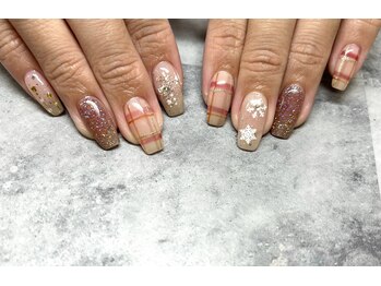 ケーエヌ(KN)/チェックネイル