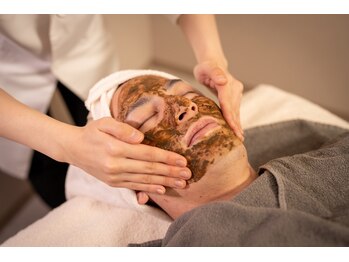 ティースリービューティー(T3Beauty)/肌荒れに効果◎ハーブピーリング