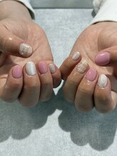 コウメ(KOUME)/チェックネイルネイル