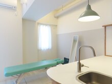 所沢西口連動整体院の雰囲気（完全個室の綺麗な空間☆お悩み不調をお気軽に話せて寄り添えます）