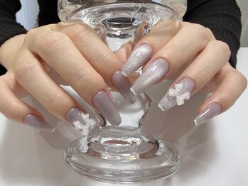 プラス エワル 四日市(PlusEwalu)/マグネットフラッシュネイル♪