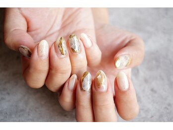 ネイル フライガール(nail FLY GIRL)/ニュアンスヌーディ