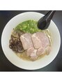 エルモリア(ELMOREA)&nbsp;食べることが大好きで、特にラーメンが大好きです♪