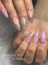 ネイル アトリエ ミジュ(nail atelier MijU)/ホログラム埋め込みネイル