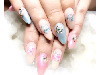 シェルで大人ネイル