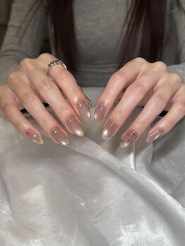 ロミー(Rommy)/マグネットネイル