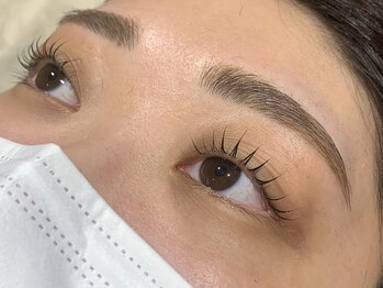 ネオリーブ エクラ 上野御徒町店(Neolive eclat)/眉wax＋パリジェンヌ