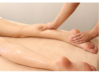 ハピルピ(HAPi LUPi)の写真/【8周年記念祭】オイルフットで寒さによる足先の冷え・血行不良を改善☆PC作業や運動不足によるお悩みにも