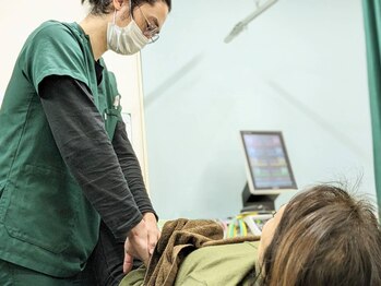 ヤマグチ美容整体院の写真/【どこに行ってもダメだったお悩みに】プロの整体で戻らない体へ。長崎市で人気のオーダーメイド全身施術