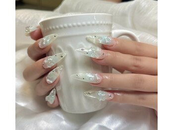 ベリーネイル(Berry nail)の写真/【21時まで営業】お仕事帰りにも立ち寄れるのが嬉しい♪忙しい毎日を頑張る自分へのご褒美に◎