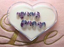 ネイルアンドスパ モンロー(MONROE)/