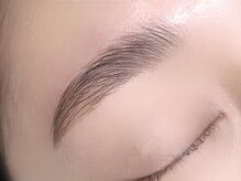 ローブ(L'aube)/ハリウッドブロウリフト