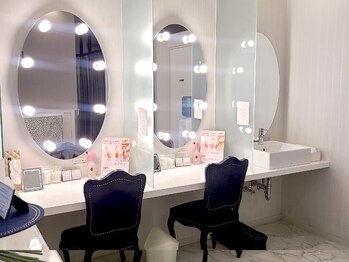 アイマジックピュア 札幌大通店(EYE MAJIC pure)/メイクルーム