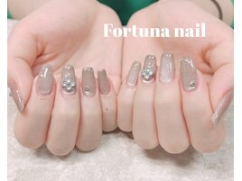 マグネット　綺麗めネイル