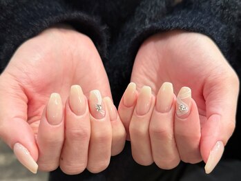 オフィスネイル担当羽鳥