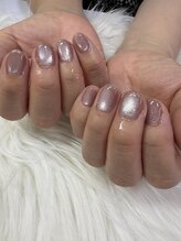 モア(More)/マグネットワンカラー/￥6300