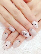 ネイリシャス(NAILICIOUS)/モノトーンドット柄ネイル♪