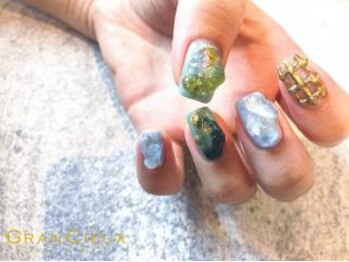 クアトログランシュ 青葉台(QUATRO×GranCieux)/ヴィンテージ風ニュアンスネイル