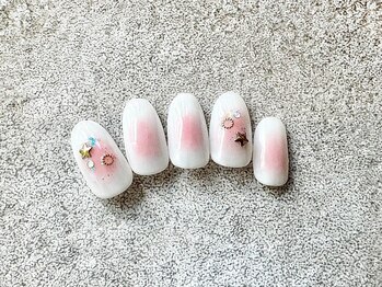 コティ(cotty)/チークネイル