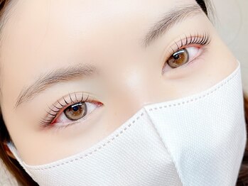 トフィー バイ スウェラ(Tofy by swella)/束感ラッシュリフト/マツパ