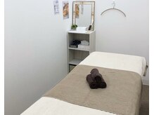 シンプルで落ち着いた雰囲気◎幅広い年代の方に選ばれております