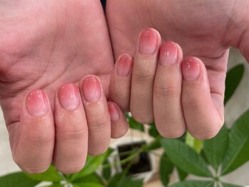 オーロラネイル(Aurora nail)の写真/美爪育成に特化◇隠したくなる爪から卒業！ハンドケア/角質ケアでいつまでも美しい指先＆足元に☆