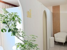 アイクチュール(ai couture)の雰囲気（ナチュラルな店内でリラックスして施術を受けられます！）