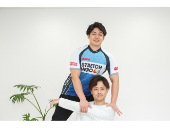 ストレッチヒーロー 倉吉店(STRETCH HERO)/開脚のストレッチ