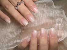 Best Nail 銀座店【ワンホンネイル・スカルプ・パラジェル・上品ジェルネイル】/カラーグラテーションネイル