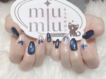 ミュウミュウ(miumiu)/春ネイル