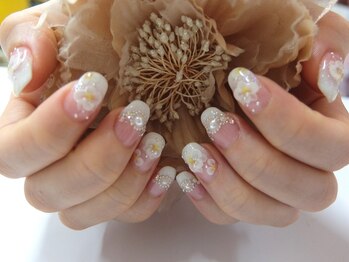 ネイルサロンミキ 横浜(MIKI)/胡蝶蘭3D花手描きフラワーパール