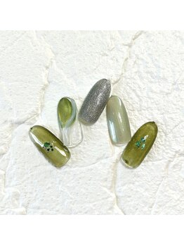 ミュナ(myuna)/グリーンうねうねネイル