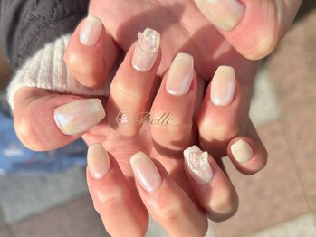 ベル(Belle)/ちゅるんオーロラネイル☆