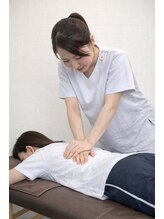 名古屋栄で肩こりと腰痛にリンパマッサージと骨盤矯正で姿勢改善する女性用整体院&nbsp;整体師 猪子
