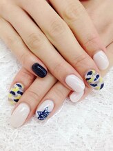 ネイリシャス(NAILICIOUS)/シンプルな中に個性が光る☆
