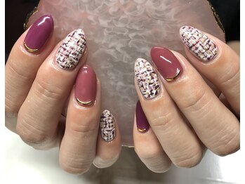 リエル(Riel)/シアーカラーとツイードネイル