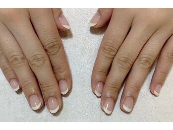 フレンチネイル