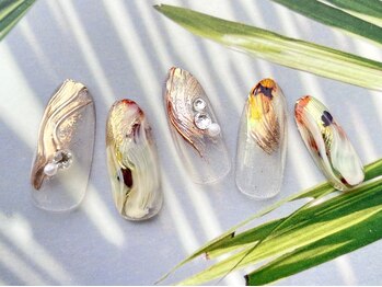 ターラ(Tara)/ニュアンスおしゃれネイル